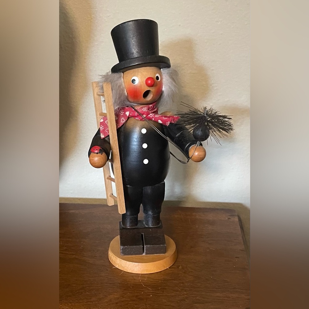 Smoker - Chimney Sweep - West Germany - Holzkunst Chr. Vlbricht - like new